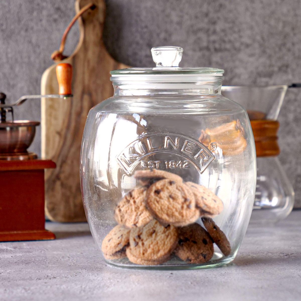 ユニバーサルストレージジャー 2L（Universal Push Top Storage Jar