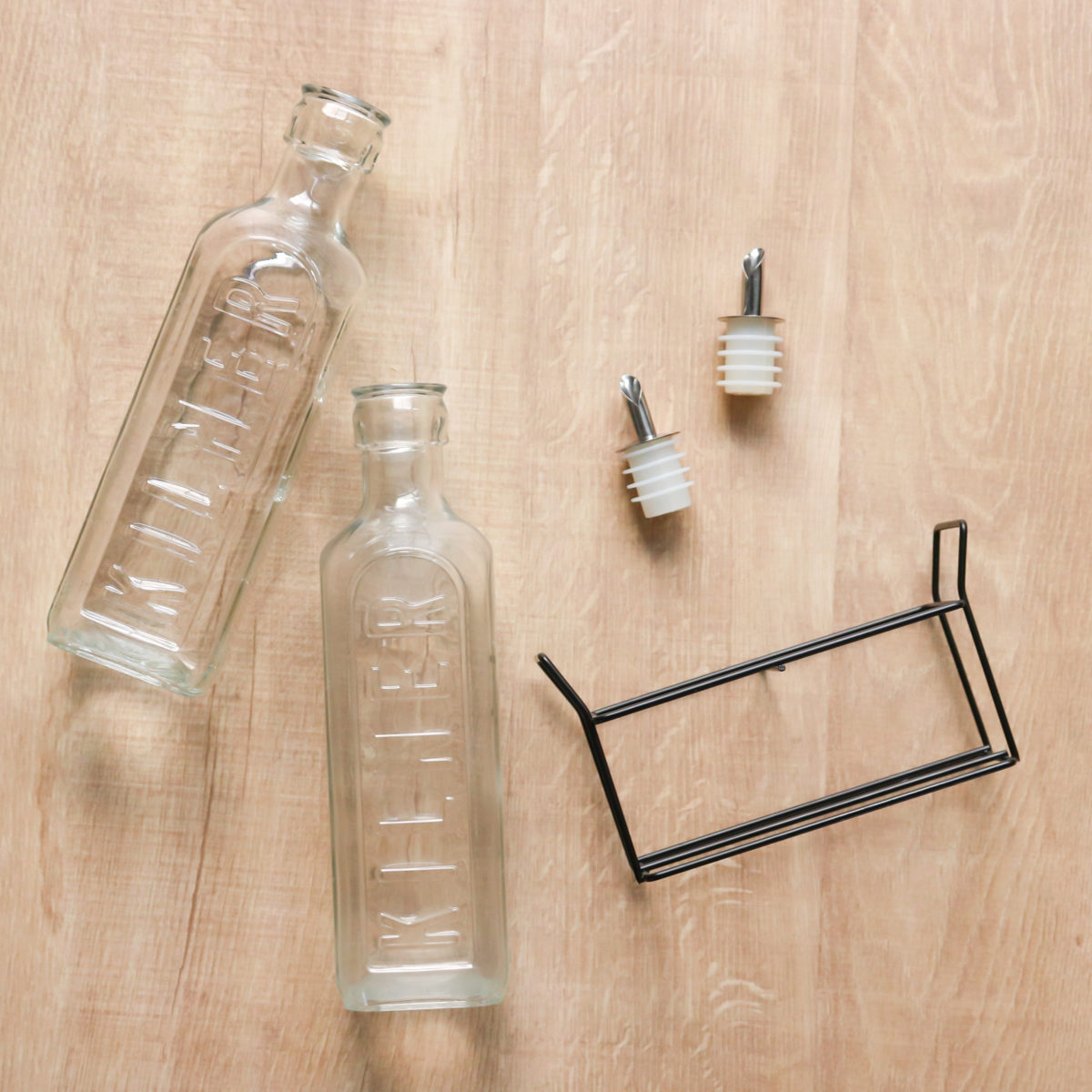 オイルボトル＆メタルラック 0.6L 2本セット（Set Of 2 Oil Bottles
